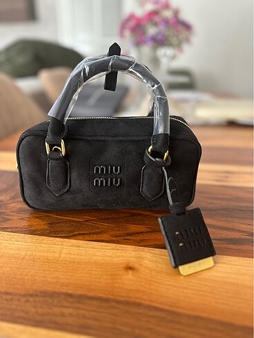 Miu Miu Çanta