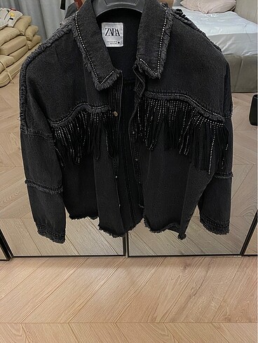 Zara Zara Taşlı Püsküllü Ceket Gömlek