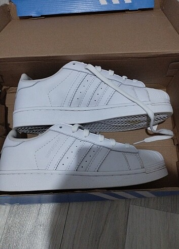 36 Beden Adidas süperstar ayakkabı