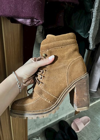 Kahverengi Süet Bağcıklı Kadın Bot stradivarius - Görsel 2