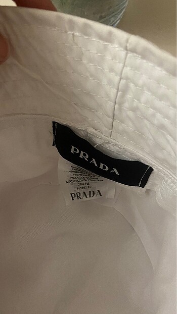  Beden beyaz Renk Prada Bucket Şapka