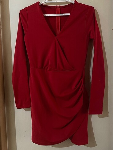 Zara Kırmızı likralı elbise