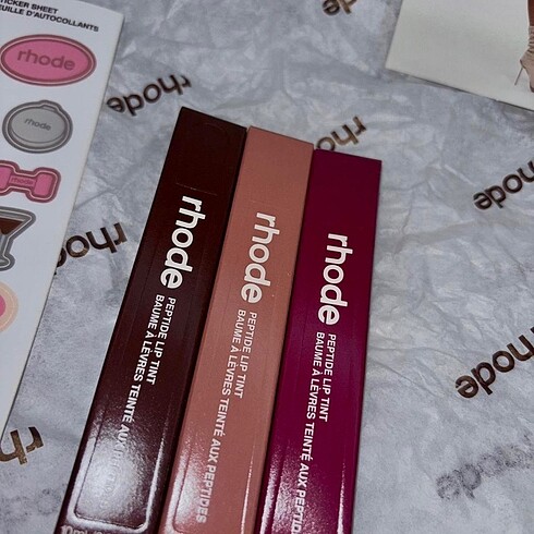 Diğer Rhode toast espresso rasberry jelly dudak parlatıcı