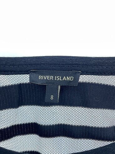 34 Beden siyah Renk River Island T-shirt %70 İndirimli.