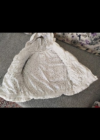 Kız Çocuk Kapüşonlu Beyaz Yelek - Görsel 2