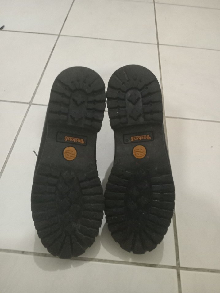 41 Numara Temiz Erkek Bot - Görsel 3