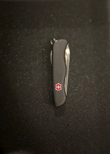 Victorinox VİCTORİNOX İSVİÇRE ÇAKISI