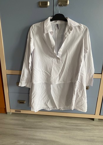 Uzun Kollu Beyaz Keten Gömlek - Görsel 3