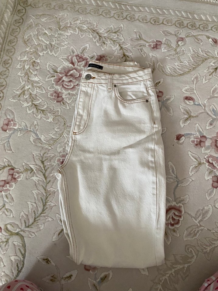 Beyaz Bağlama Desenli Pamuklu Kadın Jean - Görsel 3