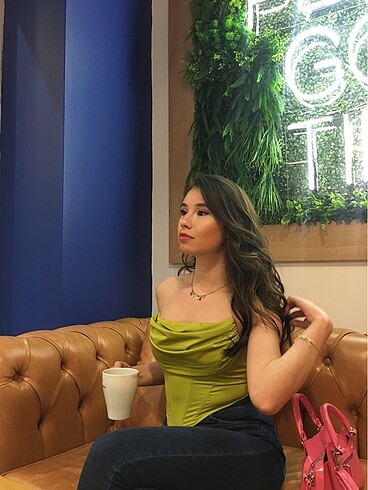 Açık yeşil crop astarlı örme korse detaylı büstiyer