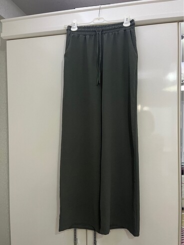 Diğer Kadın Yeşil Pantolon