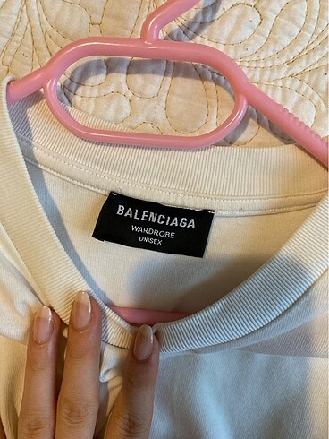 s Beden Balenciaga tshirt