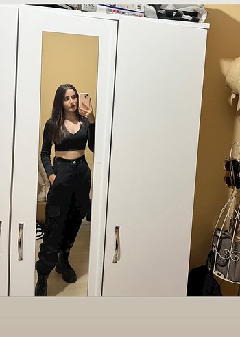 Siyah crop bluz
