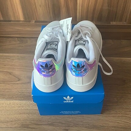 Adidas Beyaz Hologramlı Stan Smith