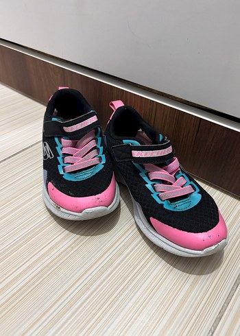 Kızlar için Renkli Bağcıklı Spor Ayakkabı - Görsel 3