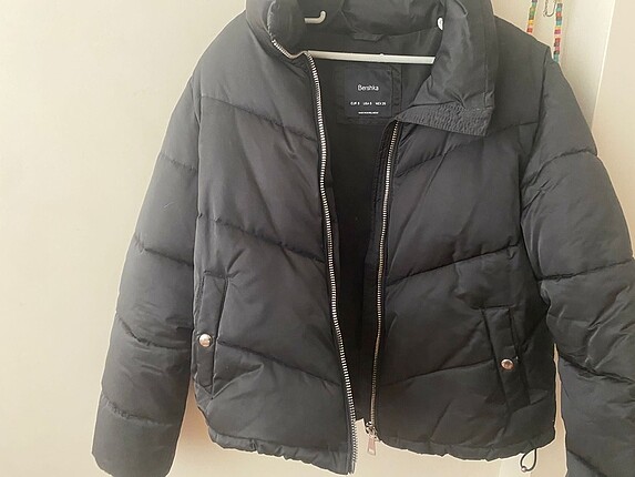 Bershka Mont