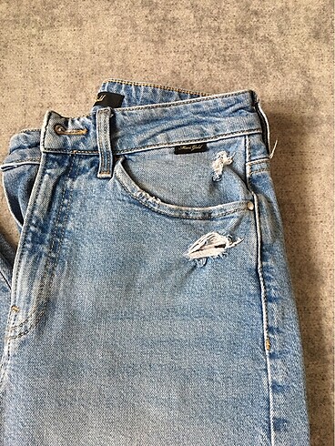 26 Beden Mavi Jean