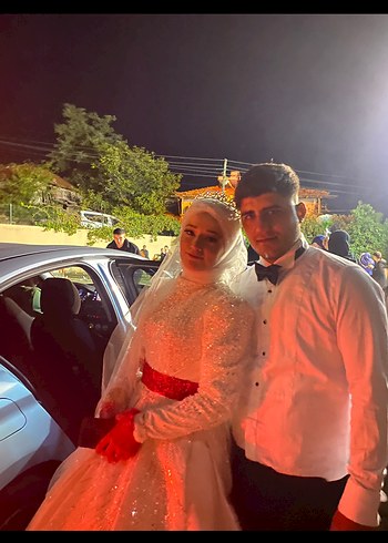 Abiye Uzun Beyaz Tesettür gelinlik prenses model