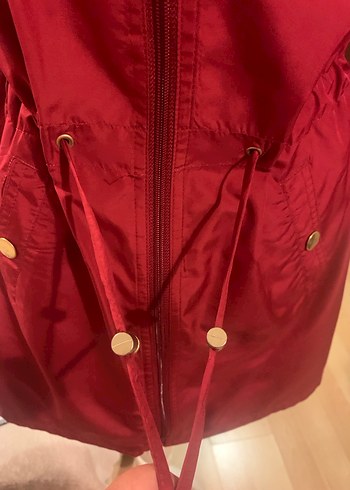 Kırmızı Midi Boy Kadın Yağmurluk - Görsel 5