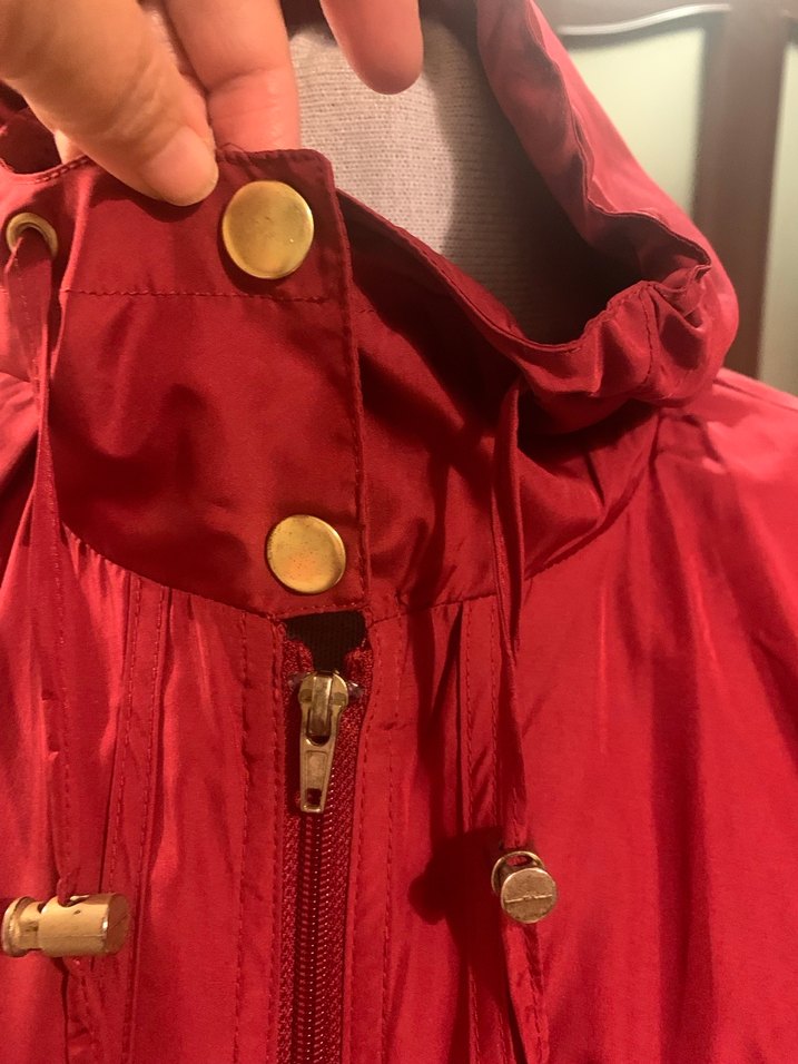 Kırmızı Midi Boy Kadın Yağmurluk - Görsel 3