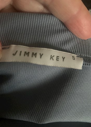 Gri Kayık Yaka Tişört - Görsel 8