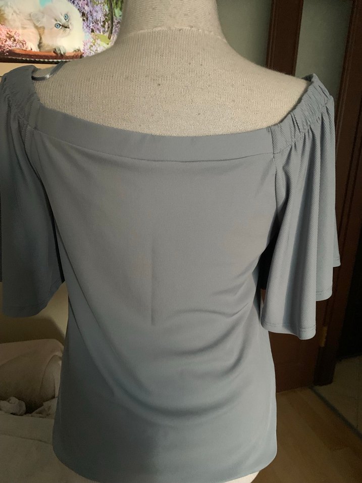 Gri Kayık Yaka Tişört - Görsel 3