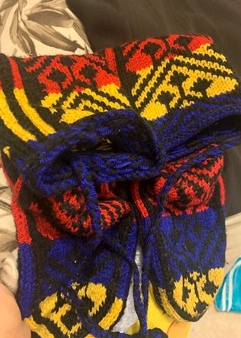 Soğuklar için çok renkli desenli çorap - Görsel 5