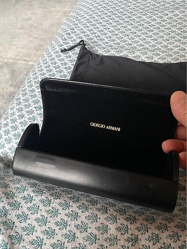 Beden GIORGIO ARMANI gözlük kabı