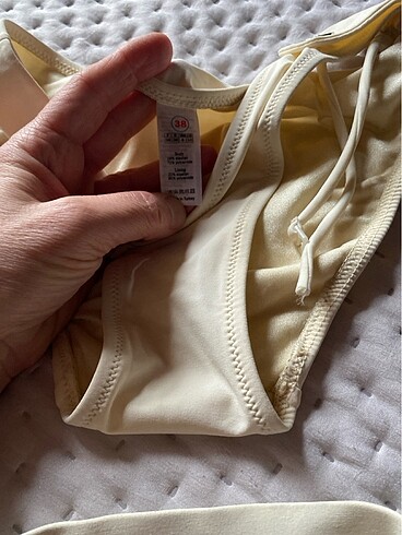 m Beden Bikini altı