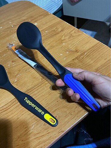  Beden siyah Renk Tupperware kaşık ve spatula