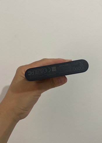 Siyah Taşınabilir Power Bank - Görsel 2