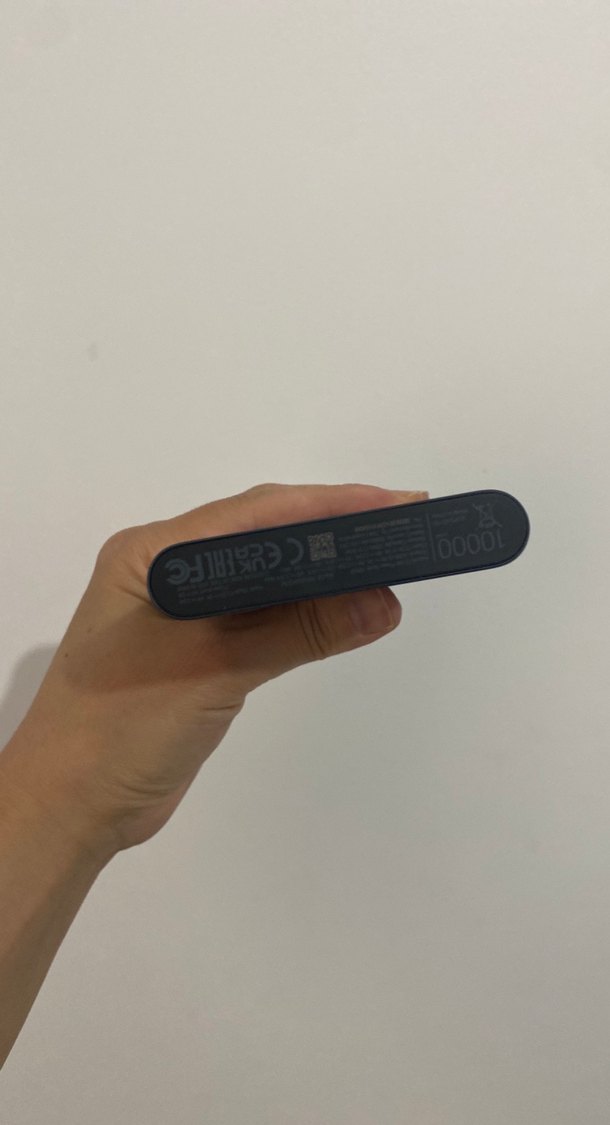 Siyah Taşınabilir Power Bank - Görsel 2