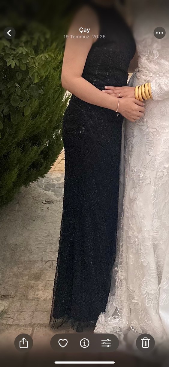 Siyah Payetli Uzun V Yaka Abiye Elbise - Görsel 2