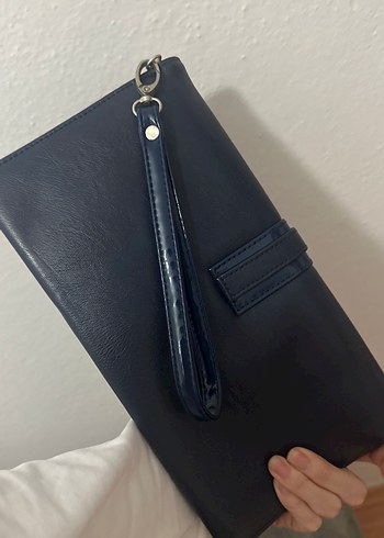 Lacivert Deri Tokalı Kadın Portföy Çanta - Görsel 3