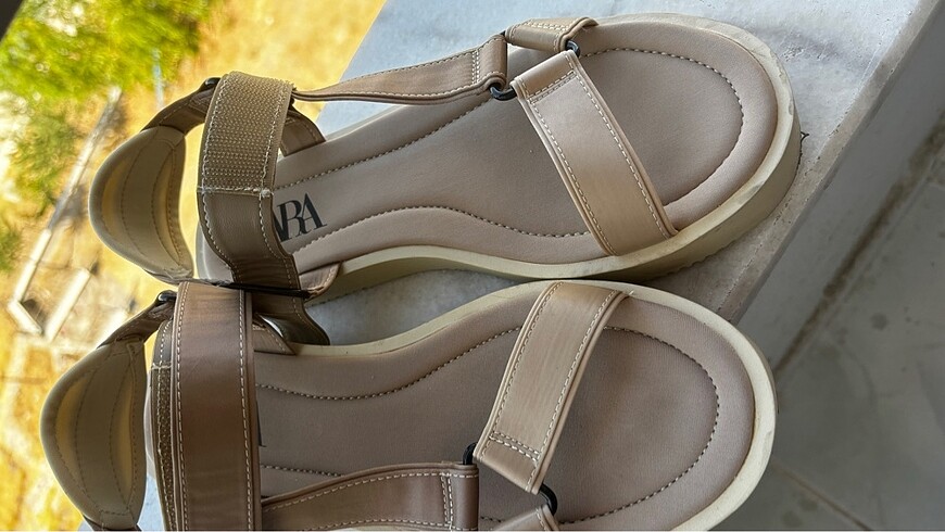 Zara Zara sandalet