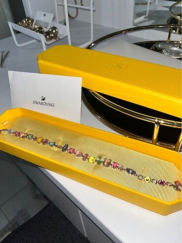 Swarovski gema bileklik