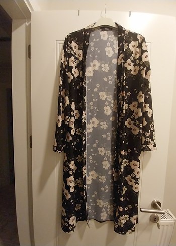 H&M Uzun Siyah Çiçek Desenli Kadın Kimono