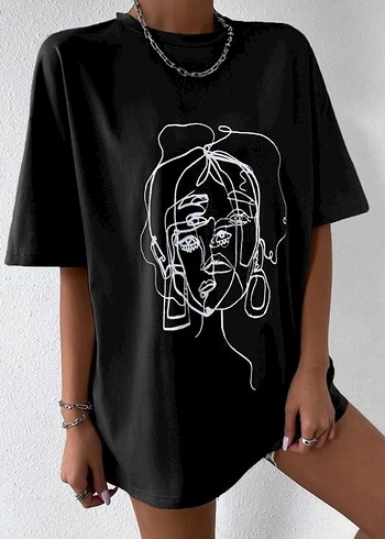 Siyah Baskılı Oversize Kadın Tişört