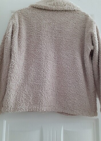 Zara Üç düğmeli peluş hırka