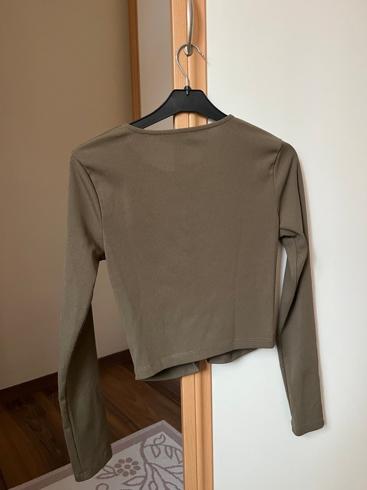 Uzun Kollu Kadın Bluz - Görsel 3