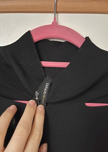 Siyah Yüksek Yakalı Uzun Kollu Triko Elbise - Görsel 5