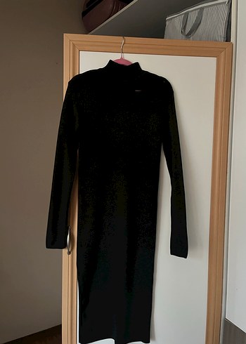 Siyah Yüksek Yakalı Uzun Kollu Triko Elbise - Görsel 4