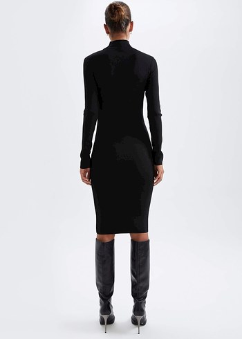 Siyah Yüksek Yakalı Uzun Kollu Triko Elbise - Görsel 3