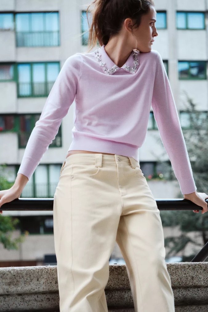 Zara Nakışlı Yakalı Kazak - Görsel 2