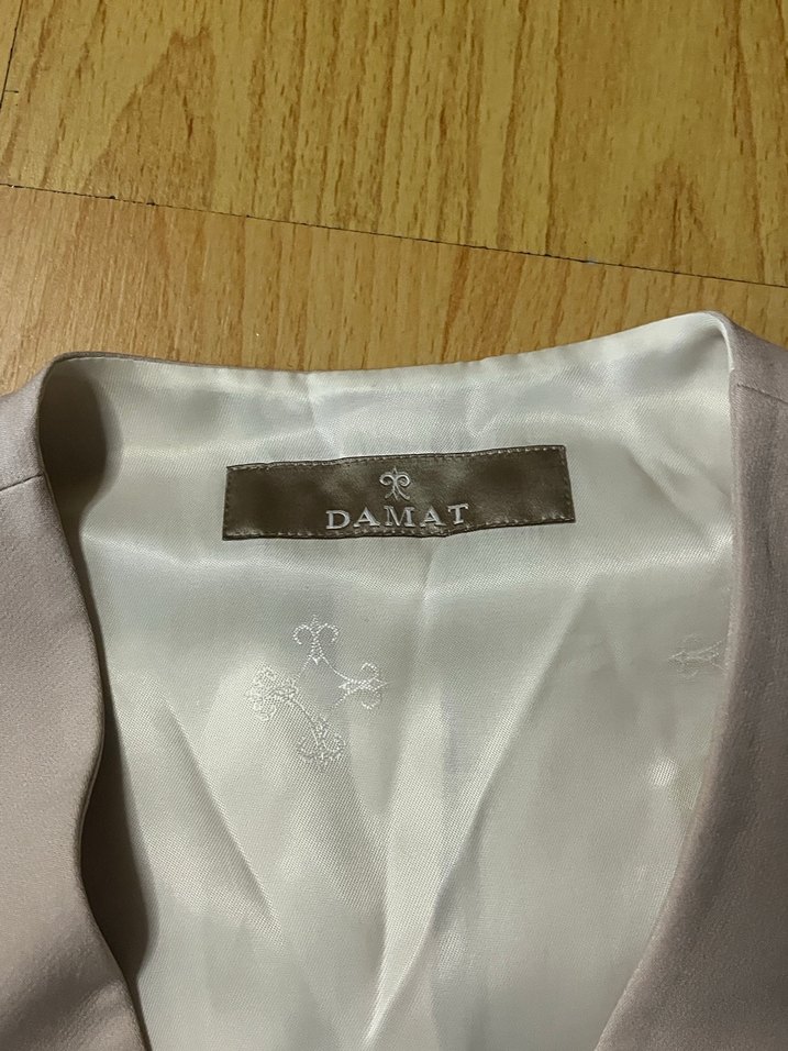 Bej Düğmeli Kadın Yelek - Görsel 3