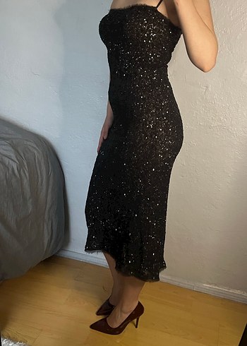 Zara İnce Askılı Siyah İşlemeli Midi Elbise - Görsel 6