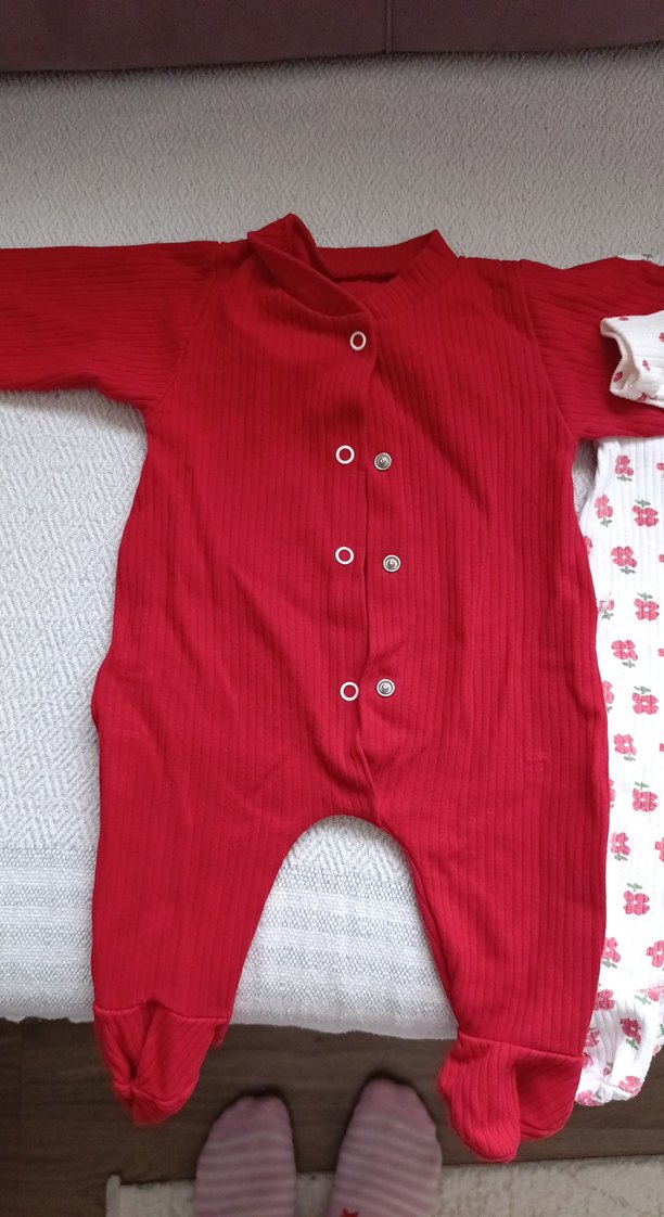 Pamuk Kırmızı Bebek Tulum - Görsel 2