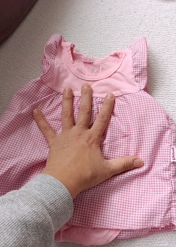 Kız Çocuk Pembe Fırfırlı V Yakalı Elbise - Görsel 4