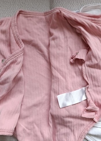 Pembe cicekli Uzun Kollu Bebek Body - Görsel 3