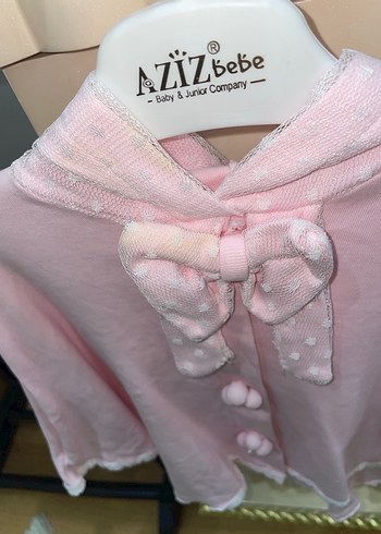 Pembe Kapüşonlu Kız Panço Fırfırlı Nakışlı - Görsel 3